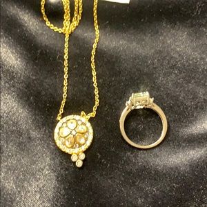 Frieda Rothman gold white crystal flower necklace